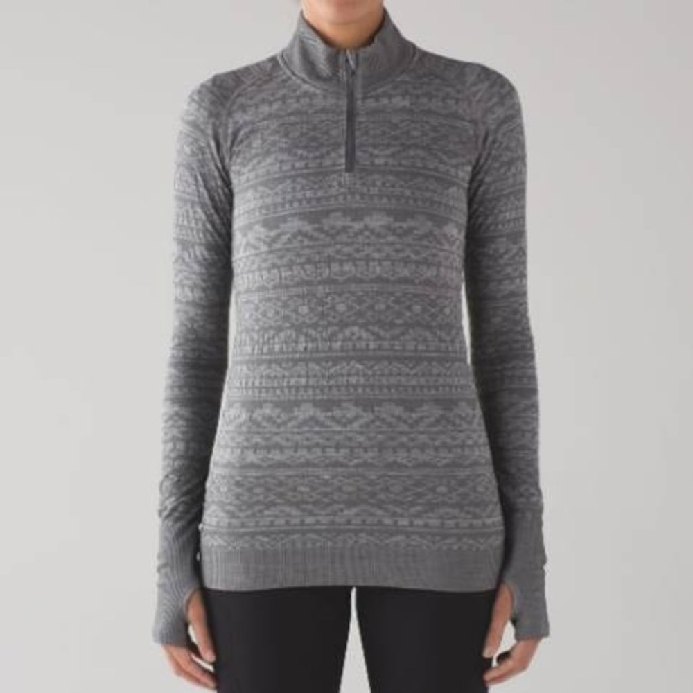 Lululemon Restless Half Zip Top Thumb holes Size 4
